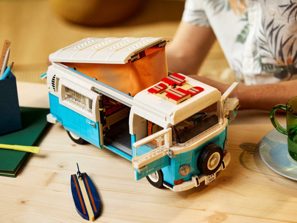 LEGO Creator 10279 Mikrobus kempingowy Volkswagen T2