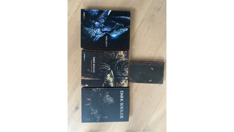 DARK SOULS KOLEKCJONERSKIE PORADNIKI FUTUREPRESS