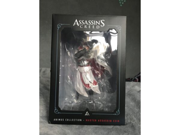 Figurka Assassin’s Creed Master Assassin Ezio NOWA