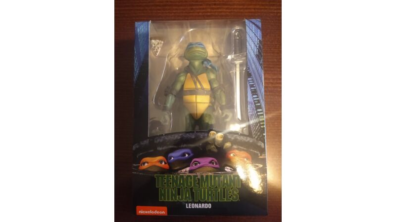 NECA Teenage Mutant Ninja Turtles Figurka