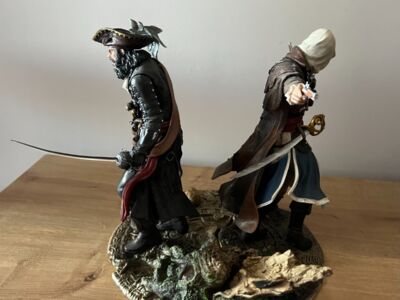 Assassin Creed 4: Black Flag – Edward Kenway & Blackbeard