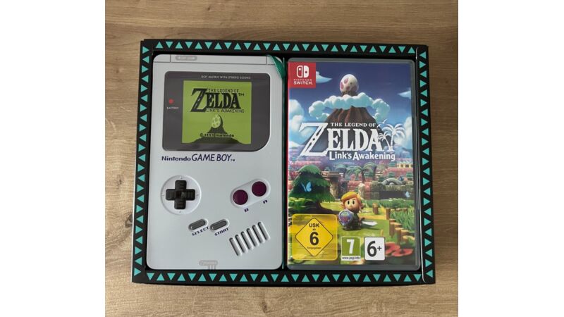 The Legend of Zelda Link’s Awakening Limited Edition (Nintendo Switch)