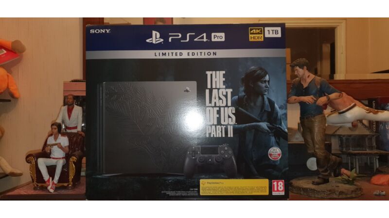PS4 PRO EDYCJA LIMITOWANA  The last of us part II  NOWA