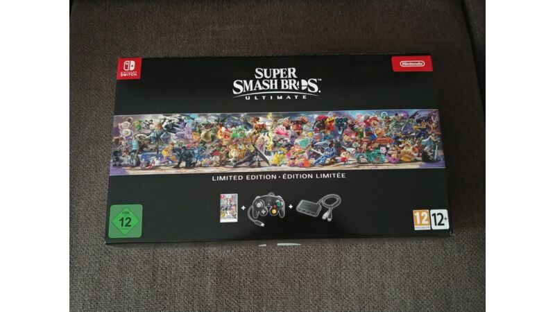 Super Smash Bros. Ultimate Limited Edition Nintendo Switch