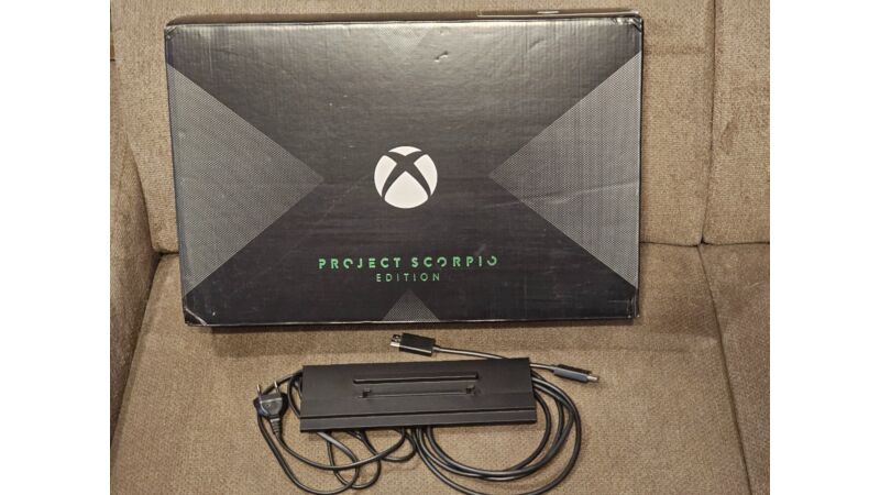 Konsola Xbox One X 1TB Edycja Project Scorpio