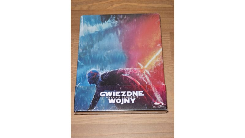 Ponad 150 filmów na licytacjach od 1 zł – Steelbooki, Blu-ray, 4K – dziś koniec