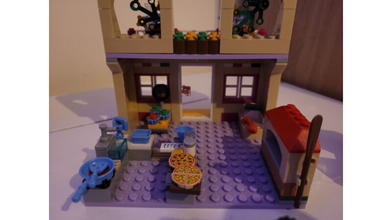 LEGO FRIENDS Pizzeria w Heartlake