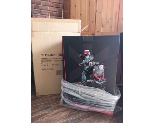Oryginalna figurka Cyberpunk 2077 Trauma Team nowa w opakowaniu