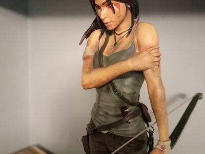 Tomb Raider Lara Croft – Gaming Heads statua 1/4