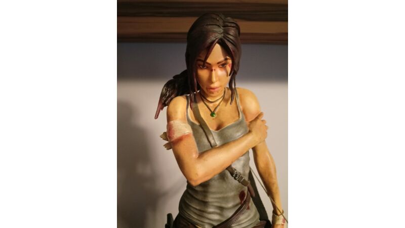 Tomb Raider Lara Croft – Gaming Heads statua 1/4