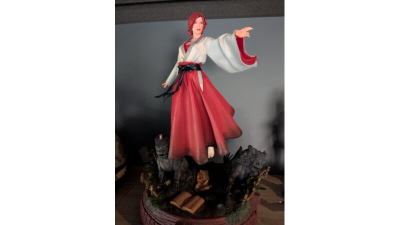 Figurka Triss Kannagi (CD Projekt Red)