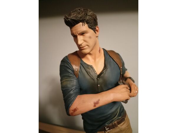 Uncharted 4 Kres Złodzieja – figurka z edycji kolekcjonerskiej