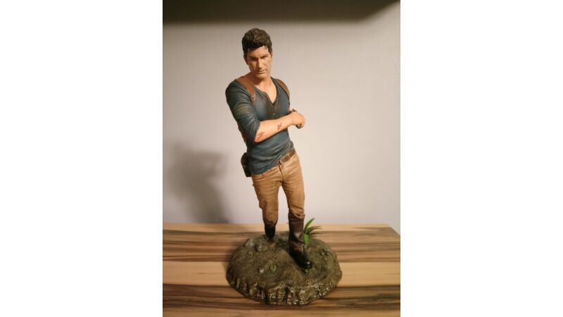 Uncharted 4 Kres Złodzieja – figurka z edycji kolekcjonerskiej