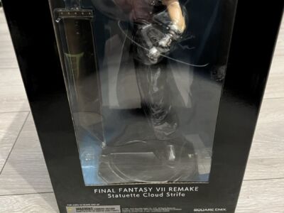 Statuetka, figurka Final Fantasy VII Cloud Strife, Square Enix, IDEAŁ