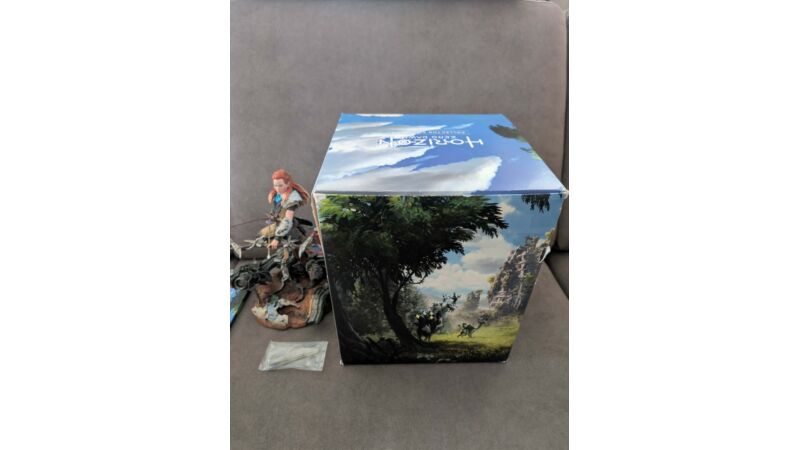 Horizon Zero Dawn figurka Aloy + artbook