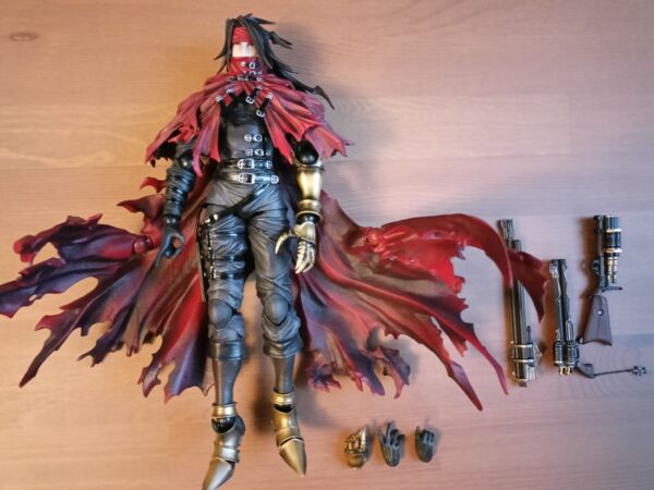 Dirge of Cerberus: Final Fantasy VII – Vincent Valentine Play Arts Kai