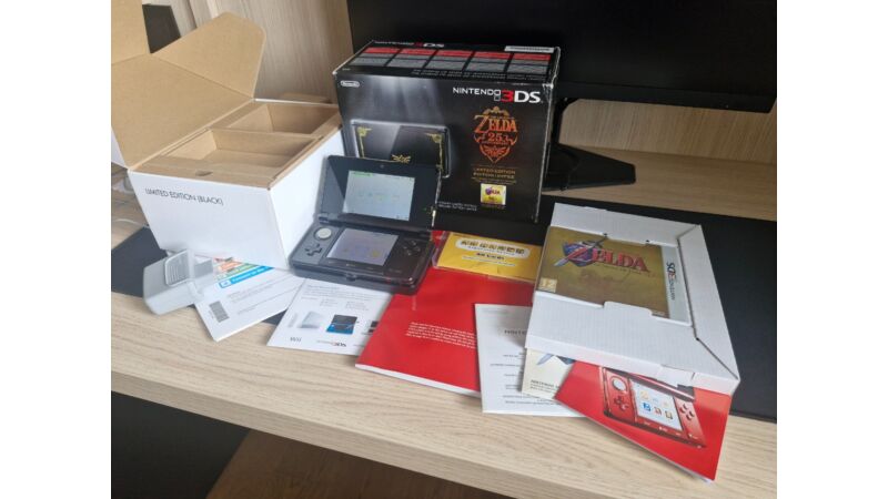 Nintendo 3DS Zelda 25th Anniversary Limited Edition