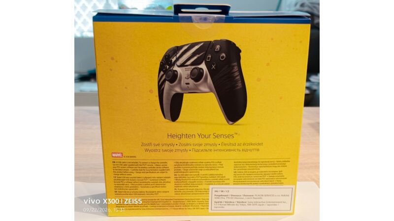 Nowy Pad PS5 Wolverine Adamantium