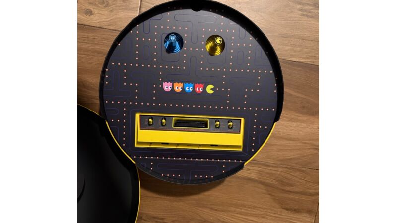Atari 2600+ Pac-Man edition VIP press kit unikat